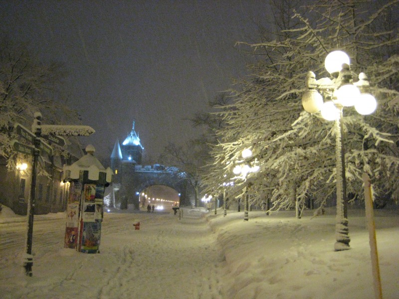 porte-st-louis-en-hiver