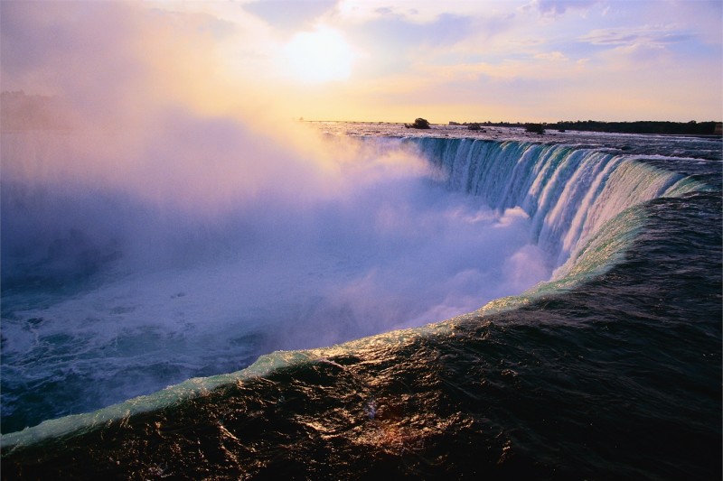 cascate-del-niagara-canada