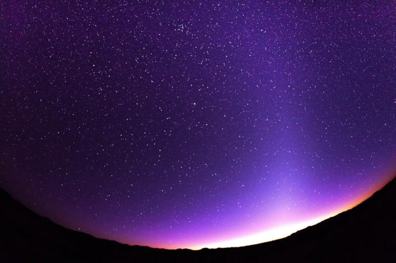 ciel-mauve-et-milliers-detoiles