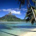 bora_bora_shoreline_french_polynesia