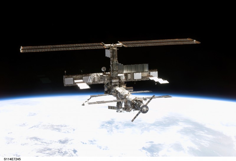 iss_sts114_big-copia