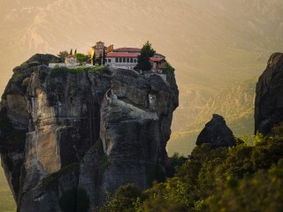 249661-nature-landscape-monastery-Greece-mist-cliff-shrubs-architecture-mountain-rock-Meteora