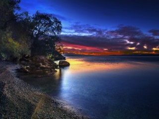 315625-landscape-nature-island-beach-sunrise-sea-trees-hill-sky-clouds-calm-Greece-736x459