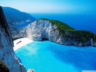 Navagio-grece-Voyage-Gout-Deluxe