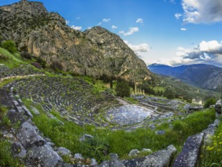 greece_delphi_mountain_grass_sky_107180_3840x2160