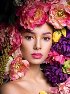 1c473bd1fd78e13f482842b47f833264-flower-headdress-floral-headpiece