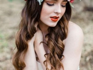 stunning-handmade-floral-headpieces-by-mignonne-weddingomania